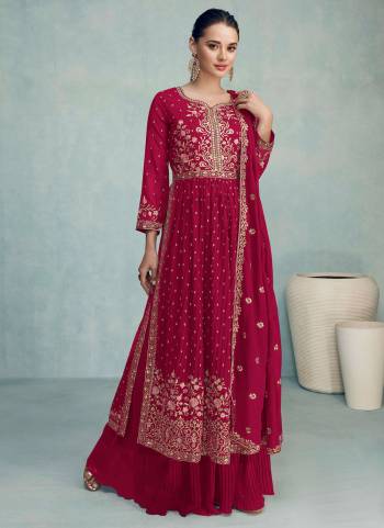 Attrective Looking These Nayra Cut Suit in Fine Colored Pair With Bottom And Dupatta.These Top,Bottom And Dupatta Are Fabricated On Georgette Pair.Its Beautified With Blooming Color With Heavy Designer Embroidery Work.