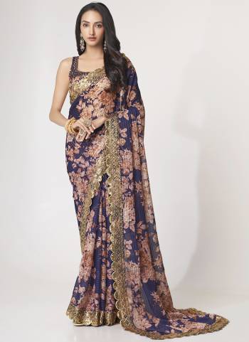 Garb These Party Wear Saree in Fine Colored.These Saree Are Organza And Blouse is Fabricated On Organza.Its Beautified With Designer Digital Printed With Sequance Embroidery Work.