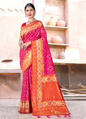 Looking These Party Wear Saree in Fine Colored.These Saree And Blouse is Fabricated On Banarasi Silk.Its Beautified With Weavon Designer.