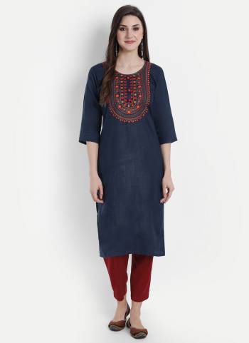 Attrective Looking These Beautiful Looking Readymade Kurti.These Kurti is Fabricated On Ruby Cotton.Its Beautified With Designer Thread Embroidery Work.