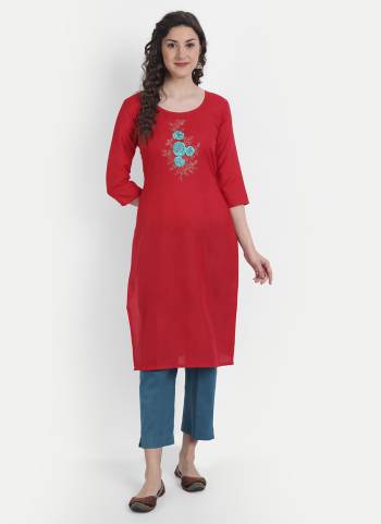 Attrective Looking These Beautiful Looking Readymade Kurti.These Kurti is Fabricated On Ruby Cotton.Its Beautified With Designer Thread Embroidery Work.