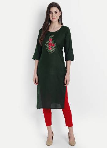 Attrective Looking These Beautiful Looking Readymade Kurti.These Kurti is Fabricated On Ruby Cotton.Its Beautified With Designer Thread Embroidery Work.