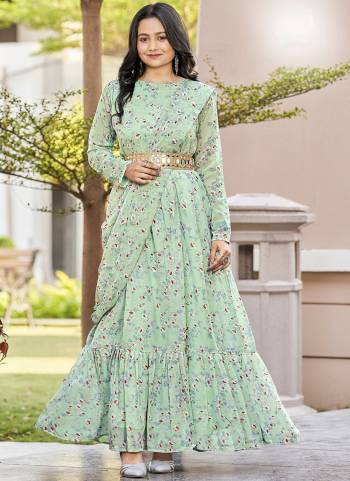 Attrective Looking These Beautiful Looking Readymade Gown .These Gown is Fabricated On Georgette With Crepe Inner.Its Beautified With Designer Printed.