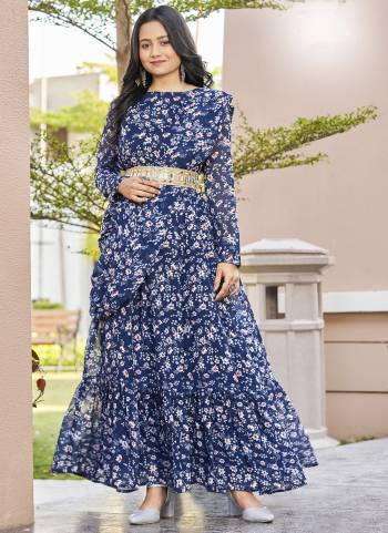 Attrective Looking These Beautiful Looking Readymade Gown .These Gown is Fabricated On Georgette With Crepe Inner.Its Beautified With Designer Printed.