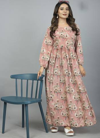 Attrective Looking These Beautiful Looking Readymade Gown .These Gown is Fabricated On Kasturi Silk.Its Beautified With Designer Floral Printed.