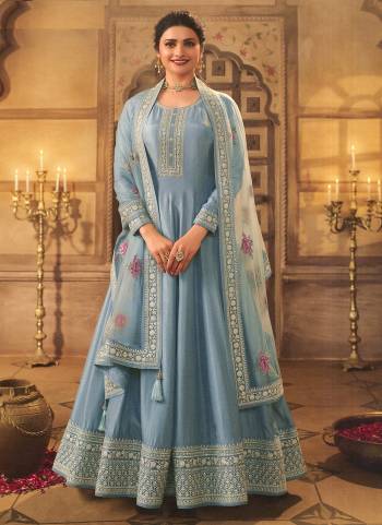 Attrective These Designer Anarkali Suit in Fine Colored Pair With Bottom And Dupatta.These Top Are Dola Silk And Dupatta Are Fabricated On Net Pair With Santoon Bottom.Its Beautified With Santoon Inner.Its Beautified With Heavy Designer Multy,Sequance Embroidery Work.