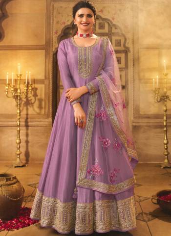 Attrective These Designer Anarkali Suit in Fine Colored Pair With Bottom And Dupatta.These Top Are Dola Silk And Dupatta Are Fabricated On Net Pair With Santoon Bottom.Its Beautified With Santoon Inner.Its Beautified With Heavy Designer Multy,Sequance Embroidery Work.