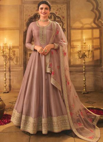 Attrective These Designer Anarkali Suit in Fine Colored Pair With Bottom And Dupatta.These Top Are Dola Silk And Dupatta Are Fabricated On Net Pair With Santoon Bottom.Its Beautified With Santoon Inner.Its Beautified With Heavy Designer Multy,Sequance Embroidery Work.