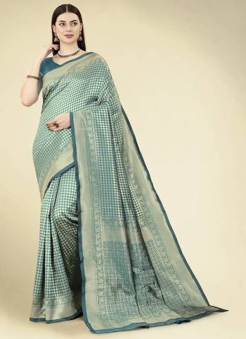 Garb These Party Wear Saree in Fine Colored.These Saree And Blouse is Banarasi Silk Fabricated.Its Beautified With Wevon Designer.