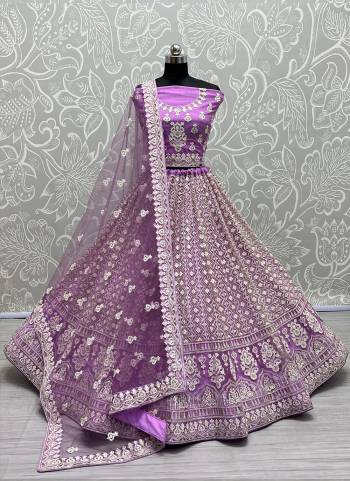 For A Fancy Heavy Designer Look,Grab These Lehenga Choli With Dupatta in Fine Colored.These Lehenga And Choli Are Net And Dupatta Are Fabricated On Soft Net Pair.Its Beautified With Designer Fancy Multy Thread, Sequance Embroidery Work.