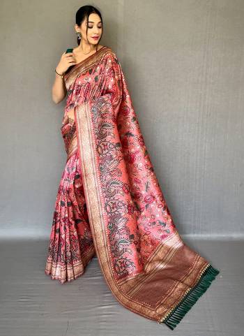 Garb These Party Wear Saree With Blouse in Fine Colored.These Saree And Blouse is Fabricated On Soft Silk Cotton.Its Beautified With Designer Kalamkari Printed.