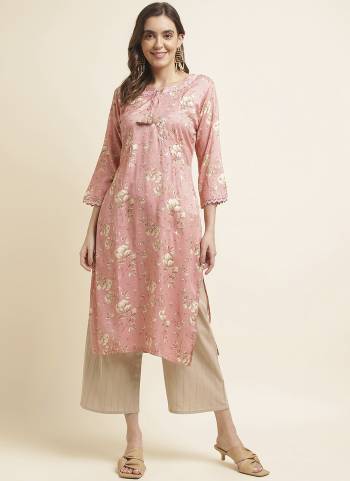 Atrective These Beautiful Looking Readymade Long Kurti.These Kurti is Fabricated On Poly Rayon.Its Beautified With Designer Floral Printed With Hand Work.