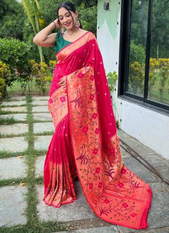 Attrective These Party Wear Paithani Saree With Contrast Blouse in Fine Colored.These Saree And Blouse is Fabricated On Soft Silk.Its Beautified With Weavon Paithani Meenakari Designer.