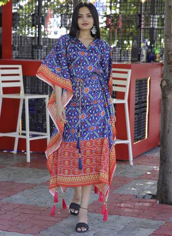 Garb These Beautiful Looking Readymade Kaftaan.These Kaftaan is Fabricated On Chinon Crochet.Its Beautified With Designer Printed.