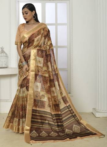 Garb These Party Wear Saree in Fine Colored.These Saree And Blouse is Fabricated On Tussar Silk.Its Beautified With Weaving Jari Border With Designer Printed.