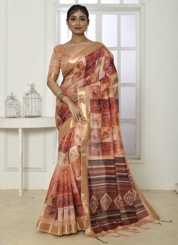 Garb These Party Wear Saree in Fine Colored.These Saree And Blouse is Fabricated On Tussar Silk.Its Beautified With Weaving Jari Border With Designer Printed.