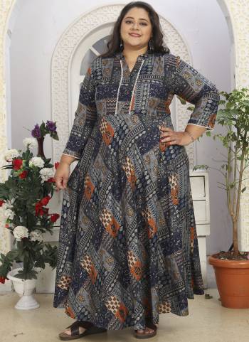 Grab These Beautiful Looking Readymade Long Kurti.These Kurti is Fabricated On Rayon.Its Beautified With Designer Printed.