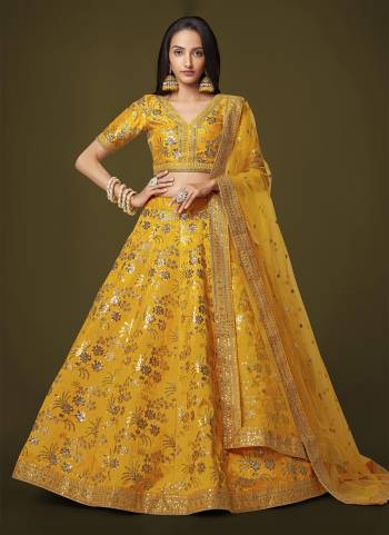 For A Designer Look,Grab These Lehenga Choli in Fine Colored.These Lehenga And Blouse Are Slub Slik With Soft Net Dupatta.