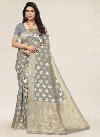 Looking These Party Wear Saree in Fine Colored.These Saree And Blouse is Fabricated On Cotton.Its Beautified With Weavon Designer.