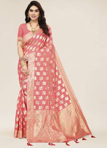 Looking These Party Wear Saree in Fine Colored.These Saree And Blouse is Fabricated On Cotton.Its Beautified With Weavon Designer.