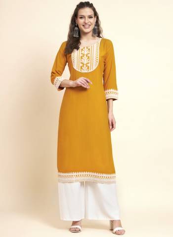 Attrective Looking These Beautiful Looking Readymade Long Kurti.These Kurti is Fabricated On Rayon.Its Beautified With Designer Embroidery Work.