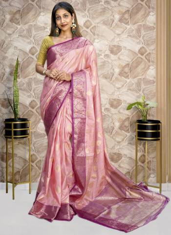 Attrective Look These Saree in Fine Colored.These Saree Are Silk And Blouse is Brocade Silk Fabricated.Its Beautified With Weaving Jari Designer.