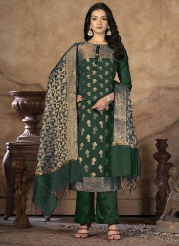 Grab These Suit in Fine Colored Pair With Bottom And Dupatta.These Top And Dupatta Are Fabricated On Banarasi Silk Pair With Santoon Bottom.Its Beautified With Wevon Jacquard Designer.