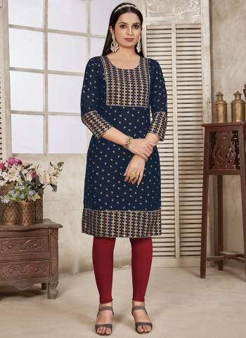 Grab These Beautiful Looking Readymade Long Kurti.These Kurti is Fabricated On Rayon.Its Beautified With Designer Foil Printed.