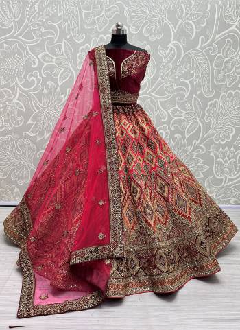 For A Fancy Designer Look,Grab These Lehenga Choli With Dupatta in Fine Colored.These Lehenga Are Velvet And Choli Are Silk And Dupatta Are Fabricated On Soft Net Pair.Its Beautified With Designer Fancy Multy Thread,Sequance,Dori Embroidery,Diamond Work.