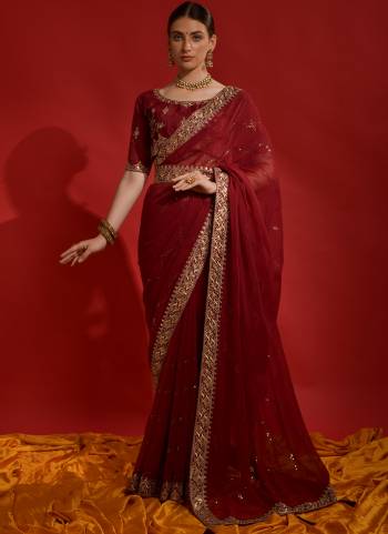 Attrective Look These Saree in Fine Colored.These Saree Are Georgette And Blouse is Mono Banglori Fabricated.Its Beautified With Designer Codding,Sequance Embroidery Work.