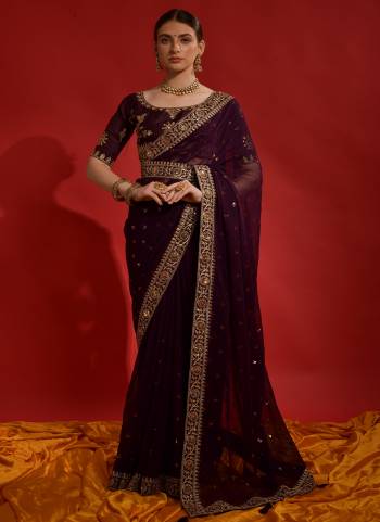 Attrective Look These Saree in Fine Colored.These Saree Are Georgette And Blouse is Mono Banglori Fabricated.Its Beautified With Designer Codding,Sequance Embroidery Work.