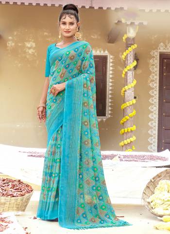 Attrective These Printed Designer Saree in Fine Colored.These Saree Are Chiffon And Blouse is Fabricated On Chiffon Pair.Its Beautified With Ivory With Jari Printed.