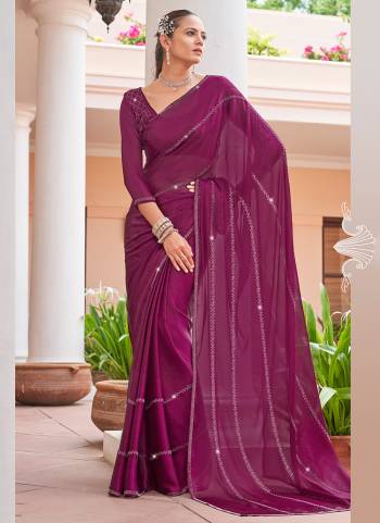 Garb These Designer Saree in Fine Colored.These Saree Are Satin Chiffon And Blouse is Fabricated On Satin Chiffon Pair.Its Beautified With Heavy Swarovski Work.