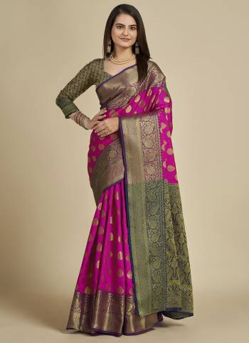 Garb This Partywear Saree Paired With Contrast Blouse.This Saree And Blouse Are Soft Silk Based Fabric With Weaving Jacquard Designer. Buy This Pretty Saree Now.