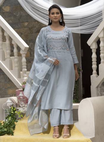 Grab These Beautiful Looking Readymade Suits.These Top And Bottom is Fabricated On Roman Silk And Dupatta Are Viscose Organza.Its Beautified With Designer Embroidery Work.