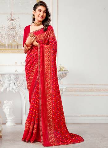 Attrective These Printed Designer Saree in Fine Colored.These Saree Are Renial And Blouse is Fabricated On Renial Pair.