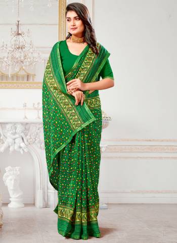 Attrective These Printed Designer Saree in Fine Colored.These Saree Are Renial And Blouse is Fabricated On Renial Pair.