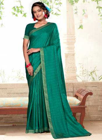 Attrective Saree in Fine Colored.These Saree Are Vichitra And Blouse is Fabricated On Vichitra Pair.