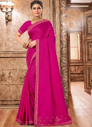 Attrective Saree in Fine Colored.These Saree Are Vichitra Silk And Blouse is Fabricated On Vichitra Silk Pair.