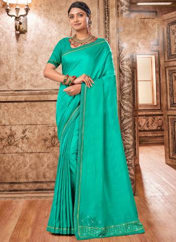 Attrective Saree in Fine Colored.These Saree Are Vichitra Silk And Blouse is Fabricated On Vichitra Silk Pair.