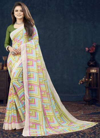 Attrective These Printed Designer Saree in Fine Colored.These Saree Are Renial And Blouse is Fabricated On Renial Pair.