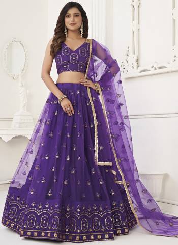 For A Fancy Designer Look,Grab These Lehenga Choli With Dupatta in Fine Colored.