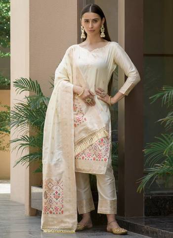 Attrective These Designer Suit in Fine Colored Pair With Bottom And Dupatta.