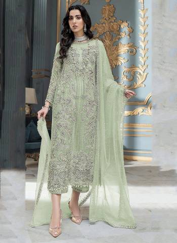 Attrective These Designer Suit in Fine Colored Pair With Bottom And Dupatta.These Top Are Organza And Dupatta Are Fabricated On Net Pair With Santoon Bottom.Its Beautified With Santoon Inner.Its Beautified With Heavy Designer Embroidery Work.