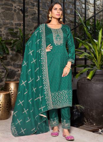 Attrective These Salwar Suit in Fine Colored Pair With Bottom And Dupatta.These Top Are Vichitra And Bottom Are Fabricated On Vichitra Pair With Vichitra Dupatta.Its Beautified With Santoon Inner.Its Beautified With Blooming Color,Designer Embroidery Work.