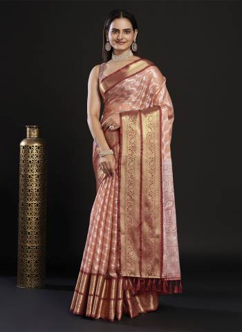 Garb This Partywear Saree Paired With Blouse In Fine Color.This Saree And Blouse Are Kanjivaram Silk Based Fabric With Weaving Jacquard Designer. Buy This Pretty Saree Now.