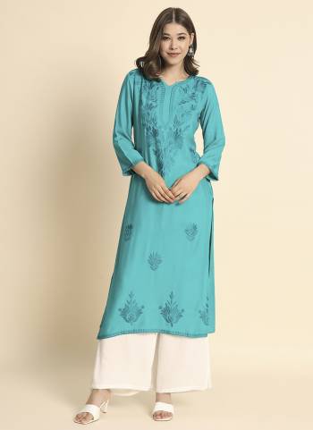 Garb These Beautiful Looking Readymade Kurti.These Kurti is Fabricated On Rayon.Its Beautified With Designer Lucknowi Chikankari Embroidery Work.