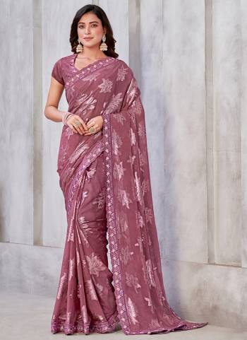 Look Attrective These Designer Party Wear Saree in Fine Light Colored.These Saree Are Georgette And Blouse Raw Silk is Fabricated.Its Beautified Wevon Jacquard Designer With Embroidery Work.