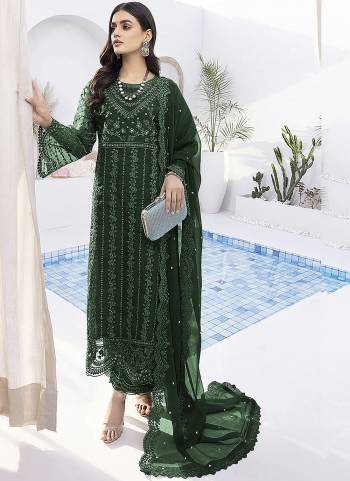 Attrective These Designer Suit in Fine Colored Pair With Bottom And Dupatta.These Top Are Organza And Dupatta Are Fabricated On Net Pair With Santoon Bottom.Its Beautified With Santoon Inner.Its Beautified With Heavy Designer Embroidery Work.