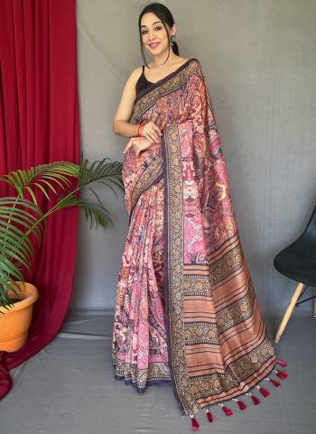 Garb These Party Wear Saree With Blouse in Fine Colored.These Saree And Blouse is Fabricated On Cotton.Its Beautified With Designer Digital Printed.